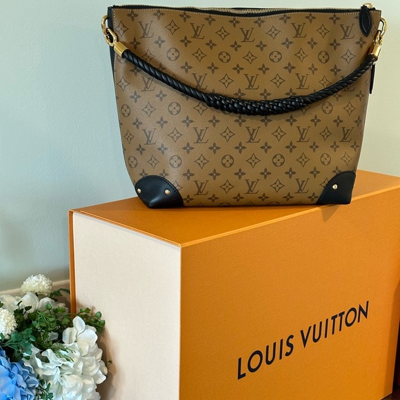 Authentic Louis Vuitton Hobo Bag - Picture 1 of 15